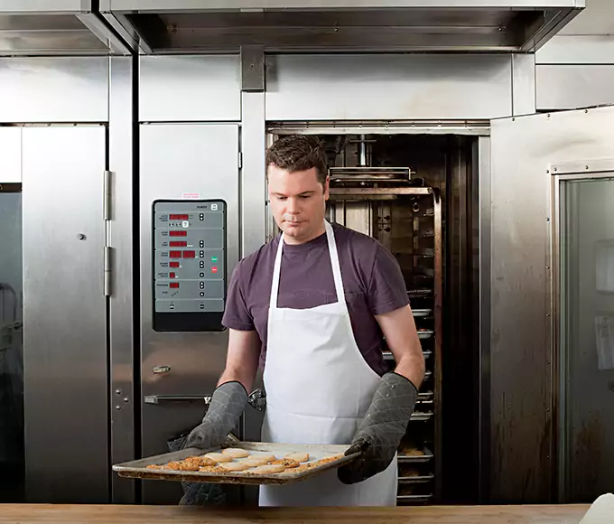Why Norwalk, CT Kitchens Trust Norwalk Appliance Pro for Commercial Oven Repair?